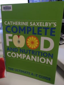 Image of book cover of Catherine Saxelby's complete food and nutrition companion